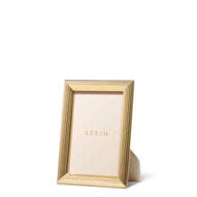 Load image into Gallery viewer, Alessio Frame