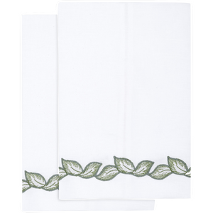 Petalos Green Embroidery Guest Towel
