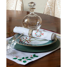 Load image into Gallery viewer, Holiday Dinner Napkins, Set of 4