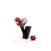 Load image into Gallery viewer, Bana Triple Vase