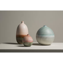 Load image into Gallery viewer, Mercury Peach Oxide Vessel