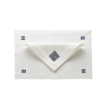 Load image into Gallery viewer, Square Linens, Set of 4