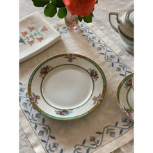 Load image into Gallery viewer, Rosebud Placemat, Set of 2